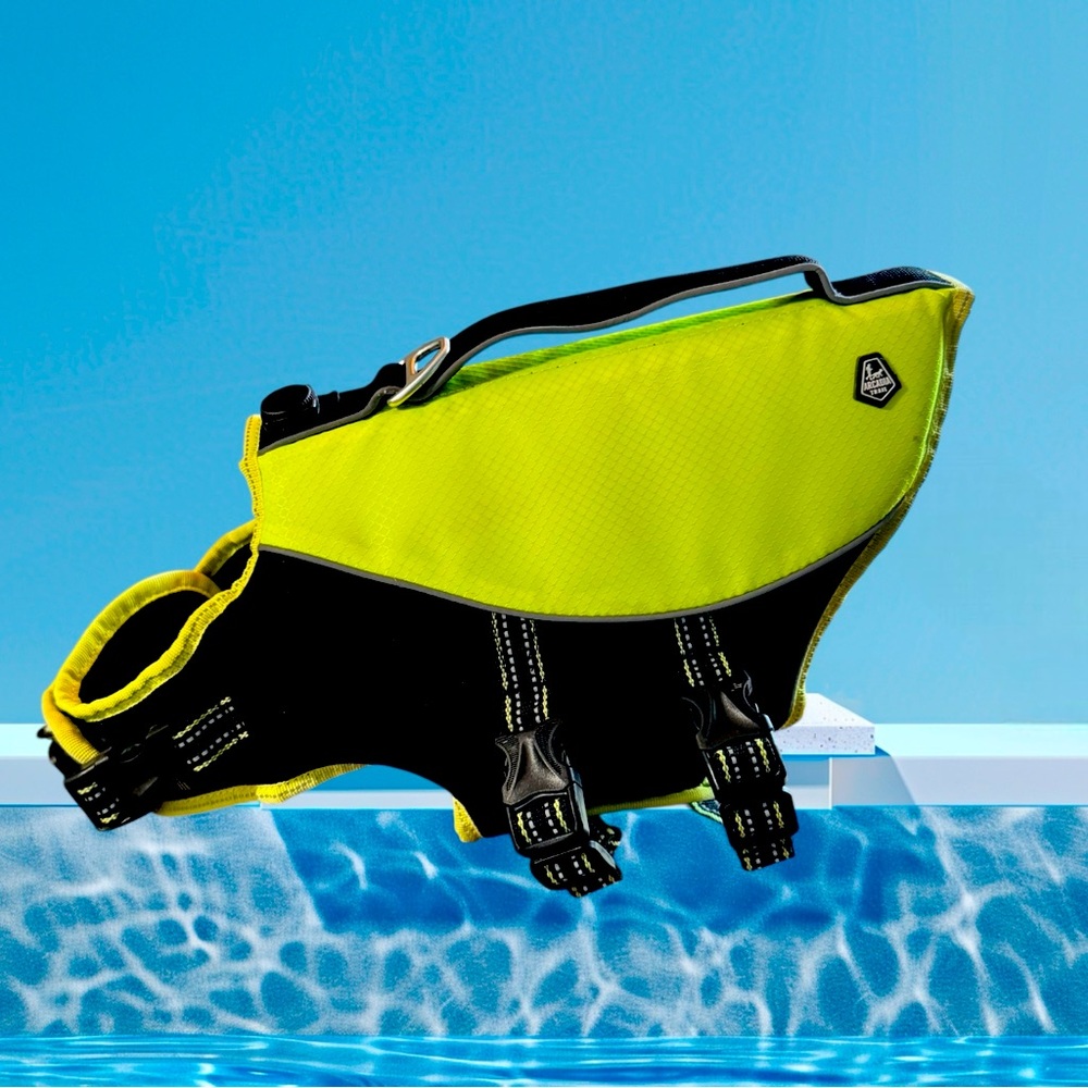 Arcadia Trail High Visibility Dog Life Jacket